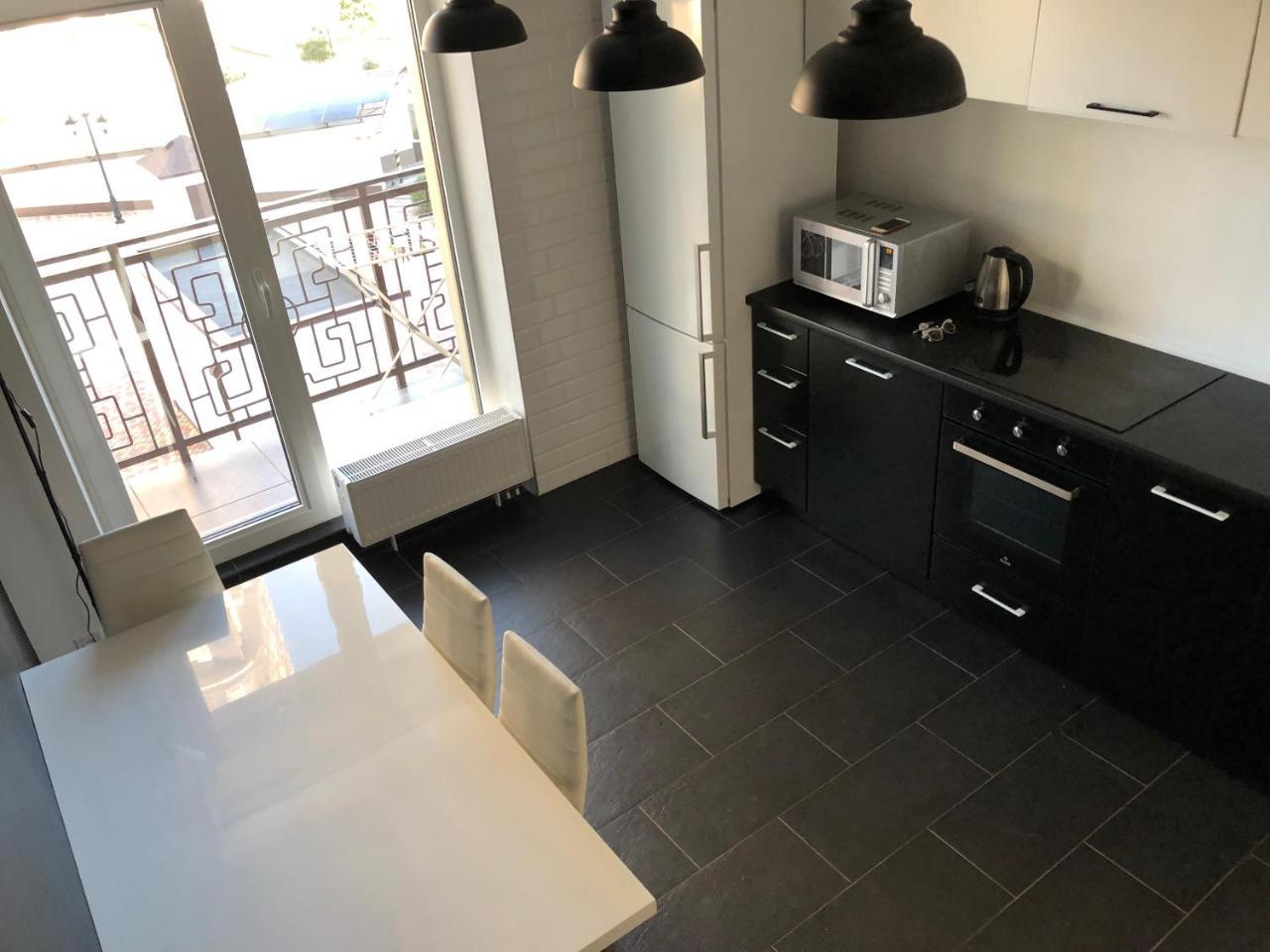 The Den Apartment Одеса Екстериор снимка