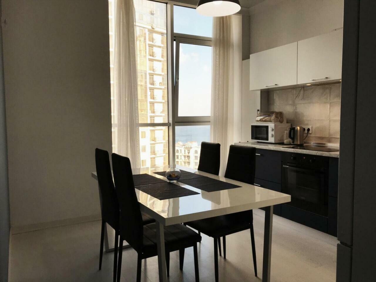 The Den Apartment Одеса Екстериор снимка