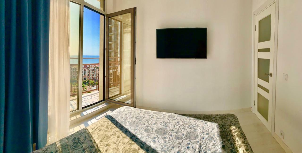 The Den Apartment Одеса Екстериор снимка